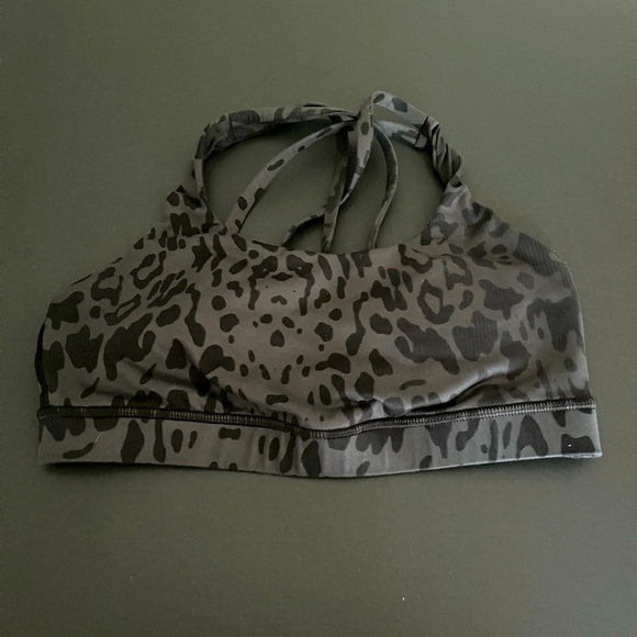 Other - Lululemon Sports Bra 10/12